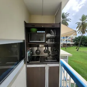 Carayou Piscine Et Appart hôtel